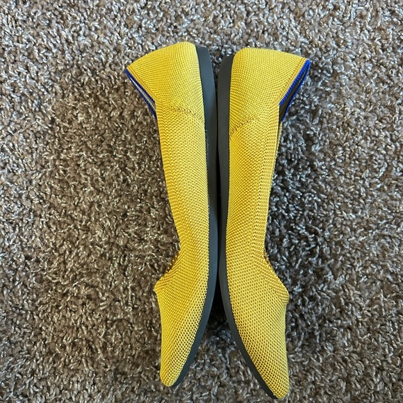 Rothy's Women’s Vibrant Yellow Flats with Blue Trim Size W8 - Picture 3 of 13